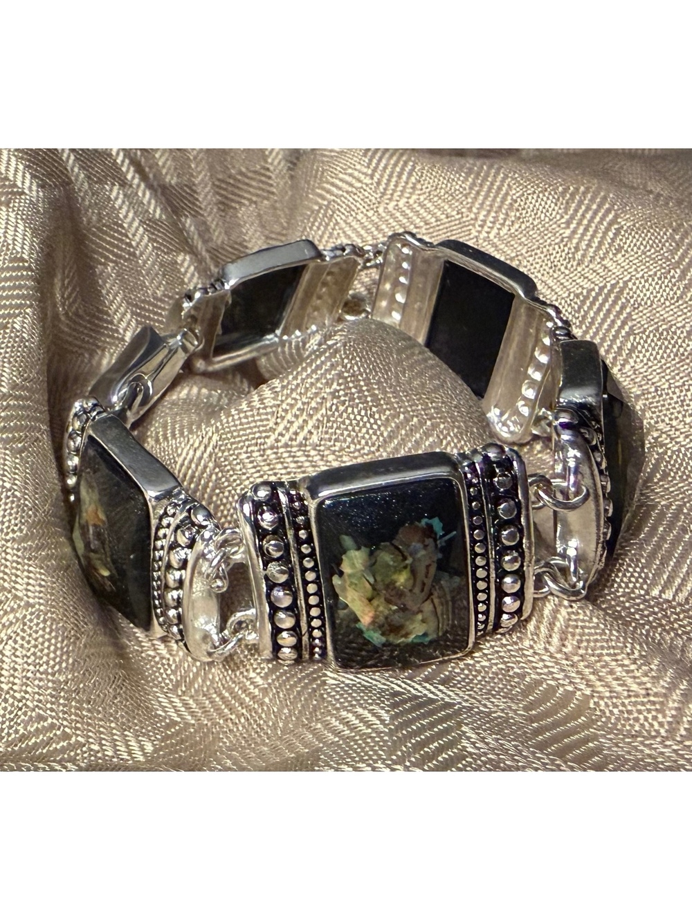 Black Iridescent Shell Inlay Statement Bracelet Silver Tone Panel Link 7โ